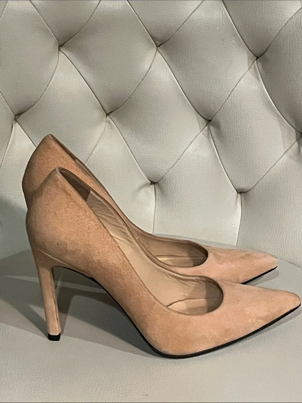 Stuart Weitzman Nude Suede Pumps Size 8